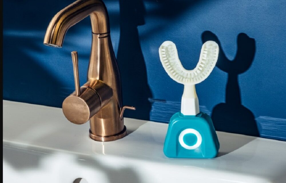 Image Y-Brush Sonic Toothbrush: A 30-Second Dental Revolution