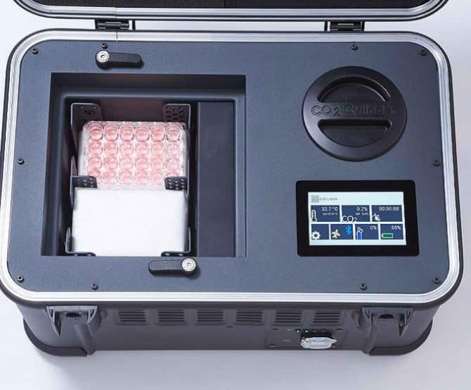 Image Cellbox Makes Shipping Fragile Cell Lines by Air Possible