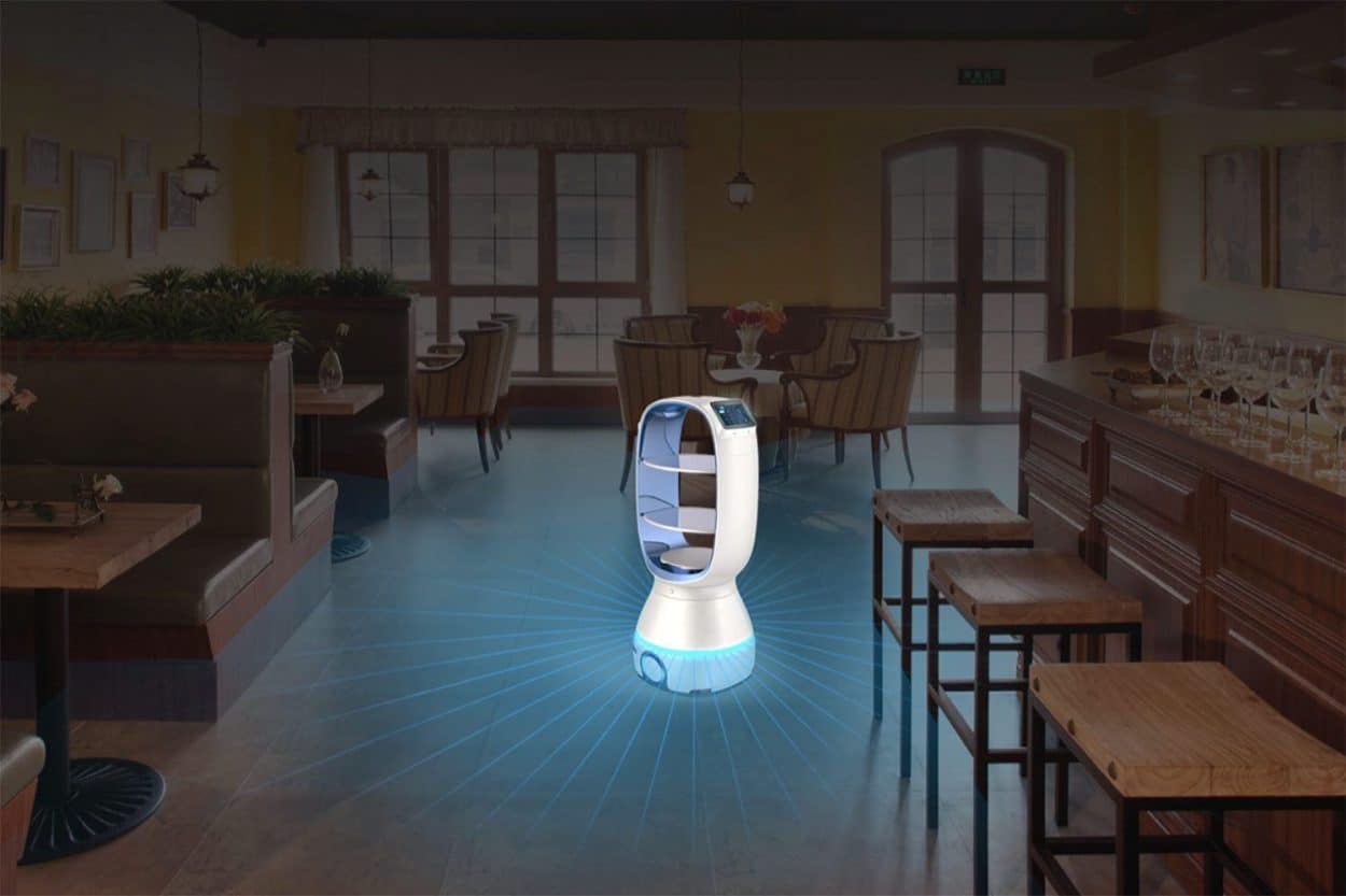 Keenon's robot "Little Peanut" delivered meals to people quarantined in a hotel. (Credit: Keenon)