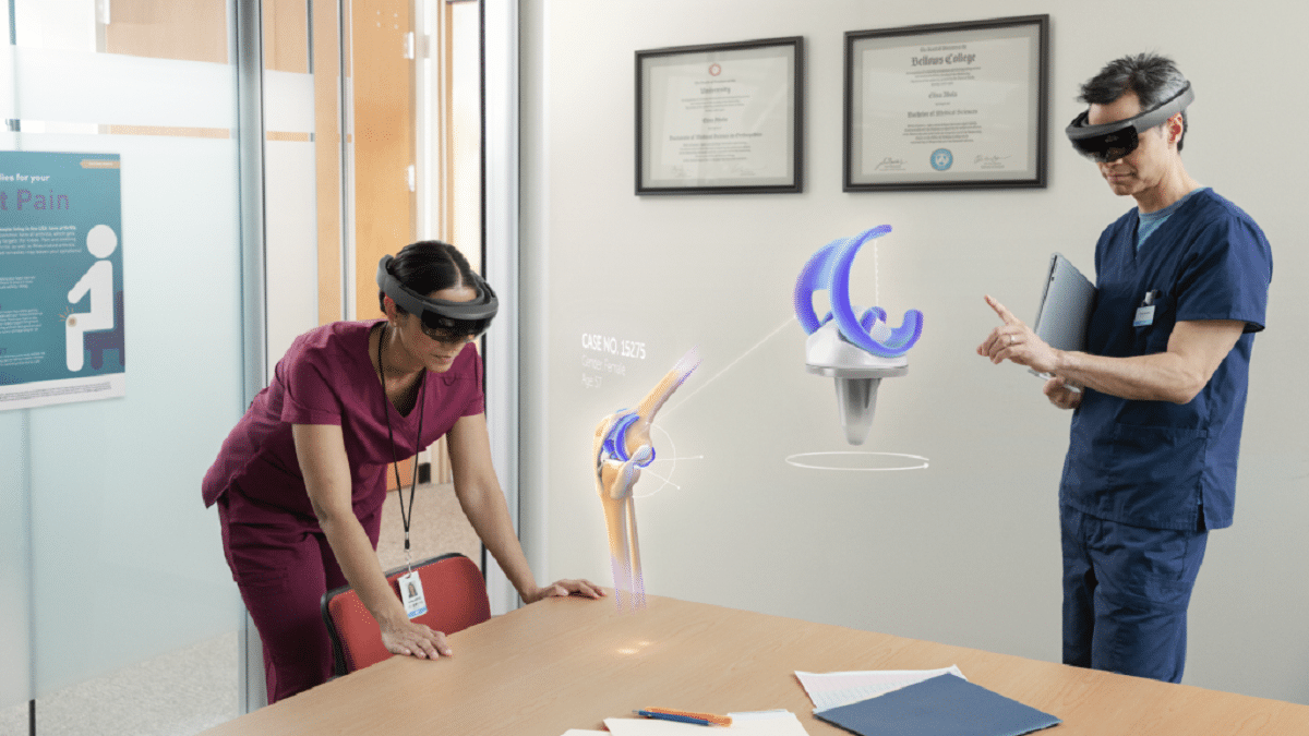 Mixed reality is becoming part of the immersive technology vision for healthcare. (Credit: Microsoft)