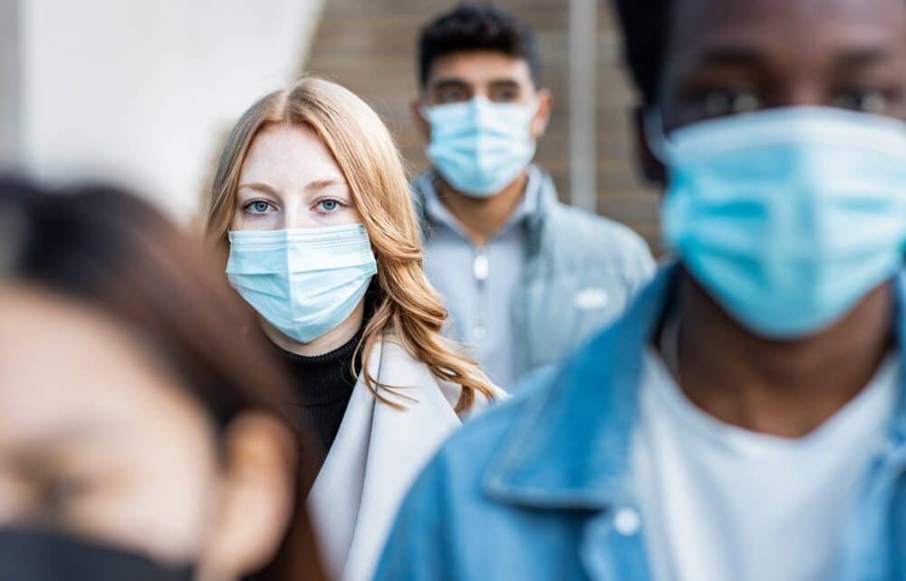 Image Surgical Masks, Respirators, Face Shields: Which Masks Actually Protect Against Coronavirus?