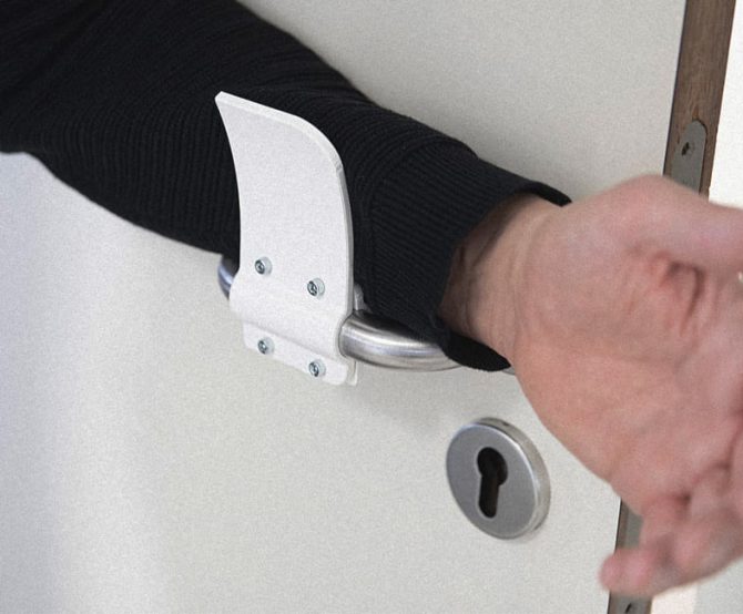 Image Hands-Free 3D-Printed Door Opener to Minimize Germ Contamination 