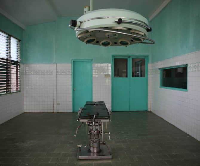 Image A Brief History of the Operating Room