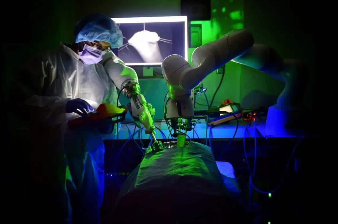 STAR Robot, Da Vinci Systems: The Rise of the Robosurgeon