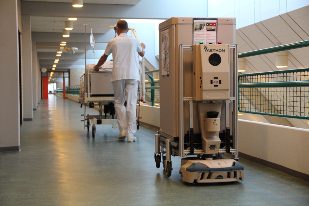 Logistic mobile robot in hospitals. (Credit: Aethon Robotics)