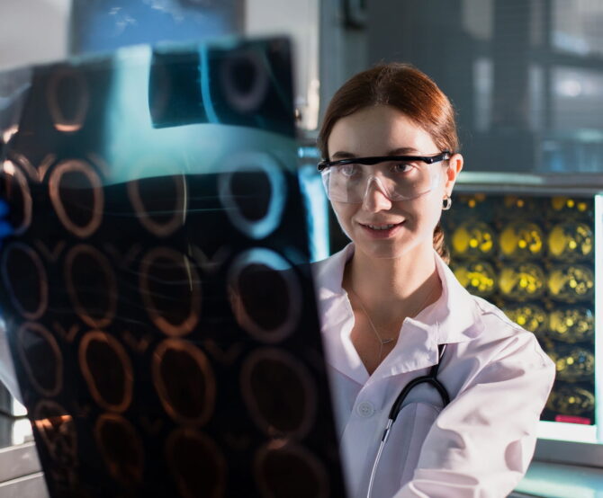 Image Bayer Moves Into Molecular Imaging With Amyloid Tracers