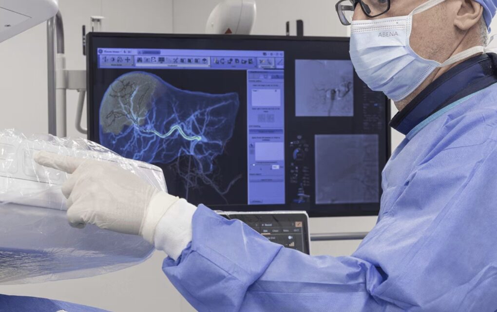 Image AI in the Hybrid OR: A World First at Hôpital Marie-Lannelongue