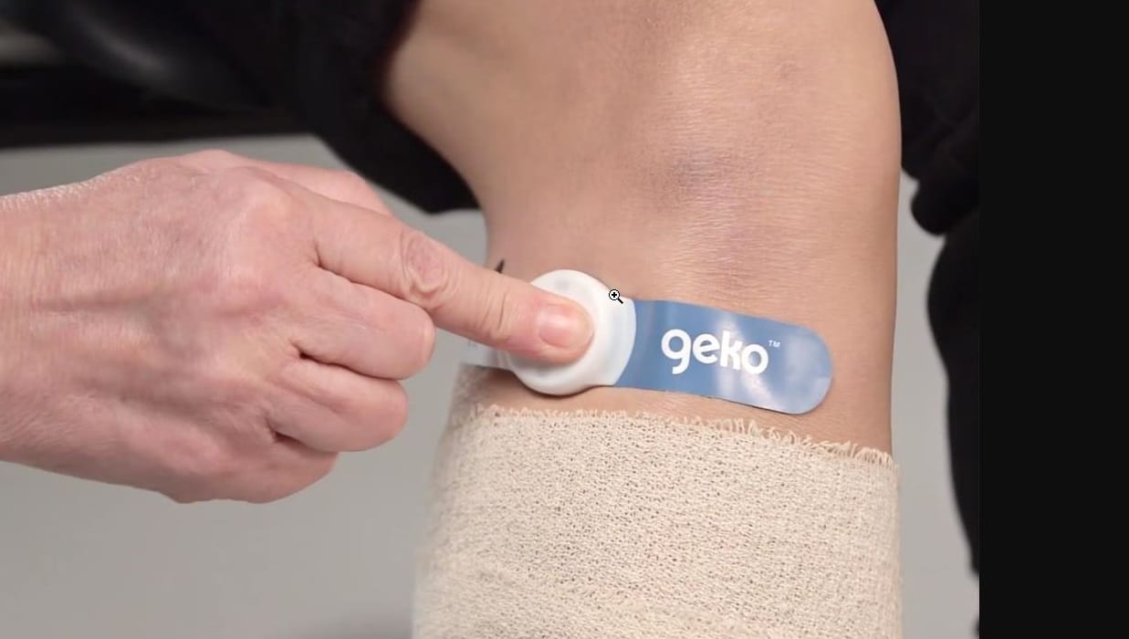 The software of the geko™ device is controlled with plus and minus buttons, offering 11 different stimulation settings, promoting painless 1Hz frequency contractions. (Credit: Sky Medical Technology)