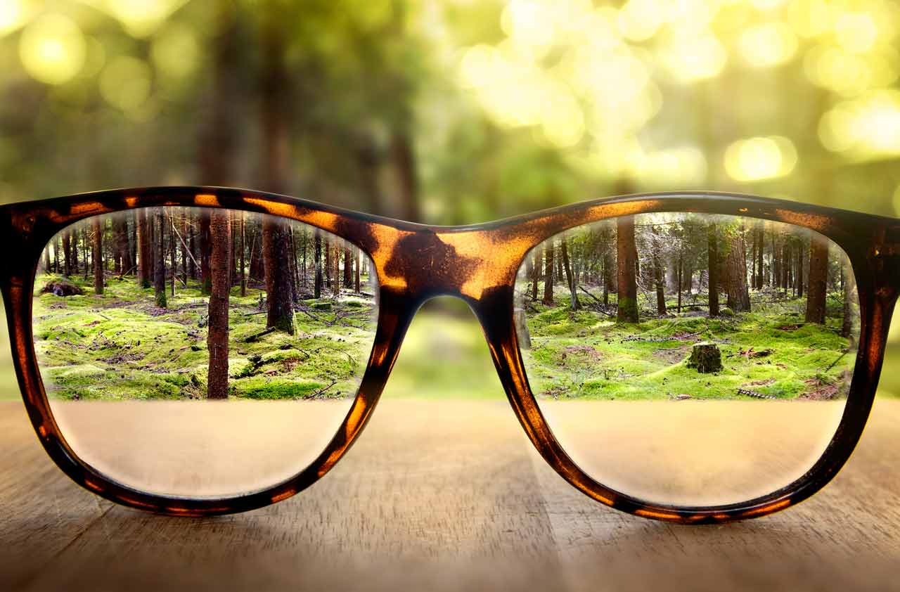 Tracking Change: Glasses that Focus Automatically