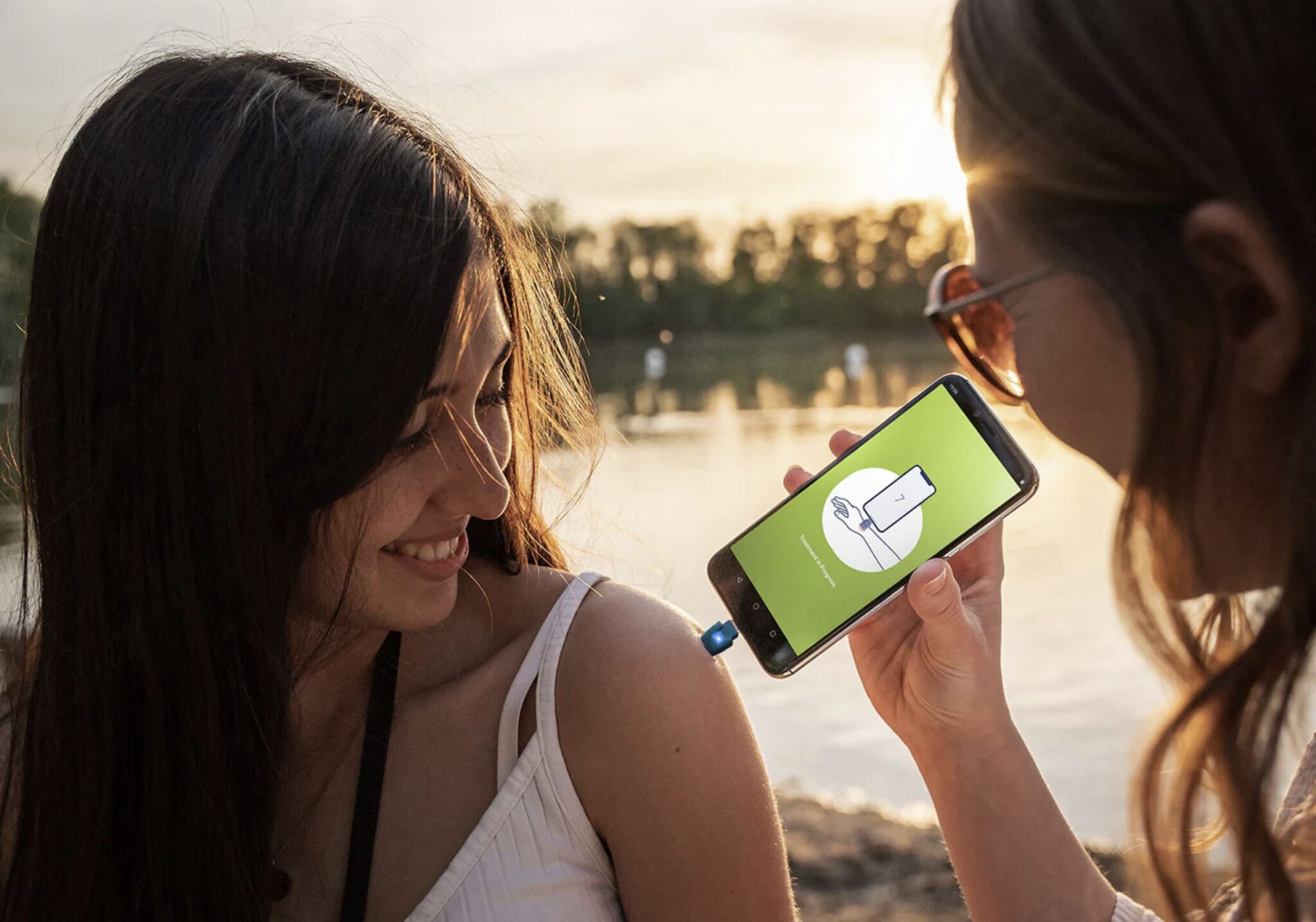Heat-It: Smartphone-Powered Insect Bite Relief
