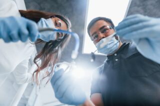 Image High-Tech Dentistry: Innovations Leading the Industry 