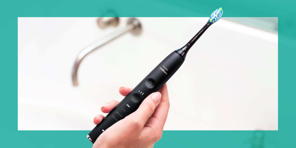 Philips' Sonicare smart toothbrush. (Credit: Philips)