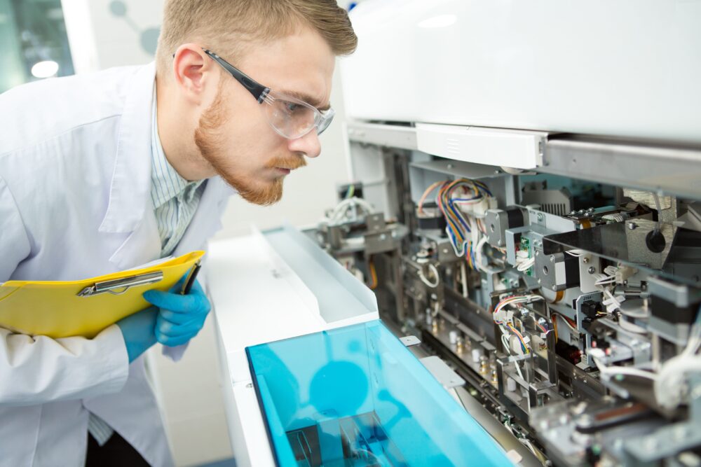 https://www.unitekemt.com/blog/from-emt-to-medical-equipment-repairer-emt-career-guide/
