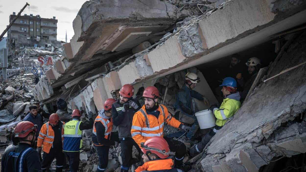 Turkey recent earthquake. (Credit: Sergey Ponomarev/NYT)